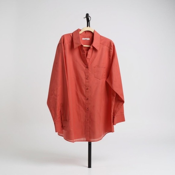 Foxcroft Wrinkle Free Shaped Fit Button Up Shirt - Picture 1 of 5